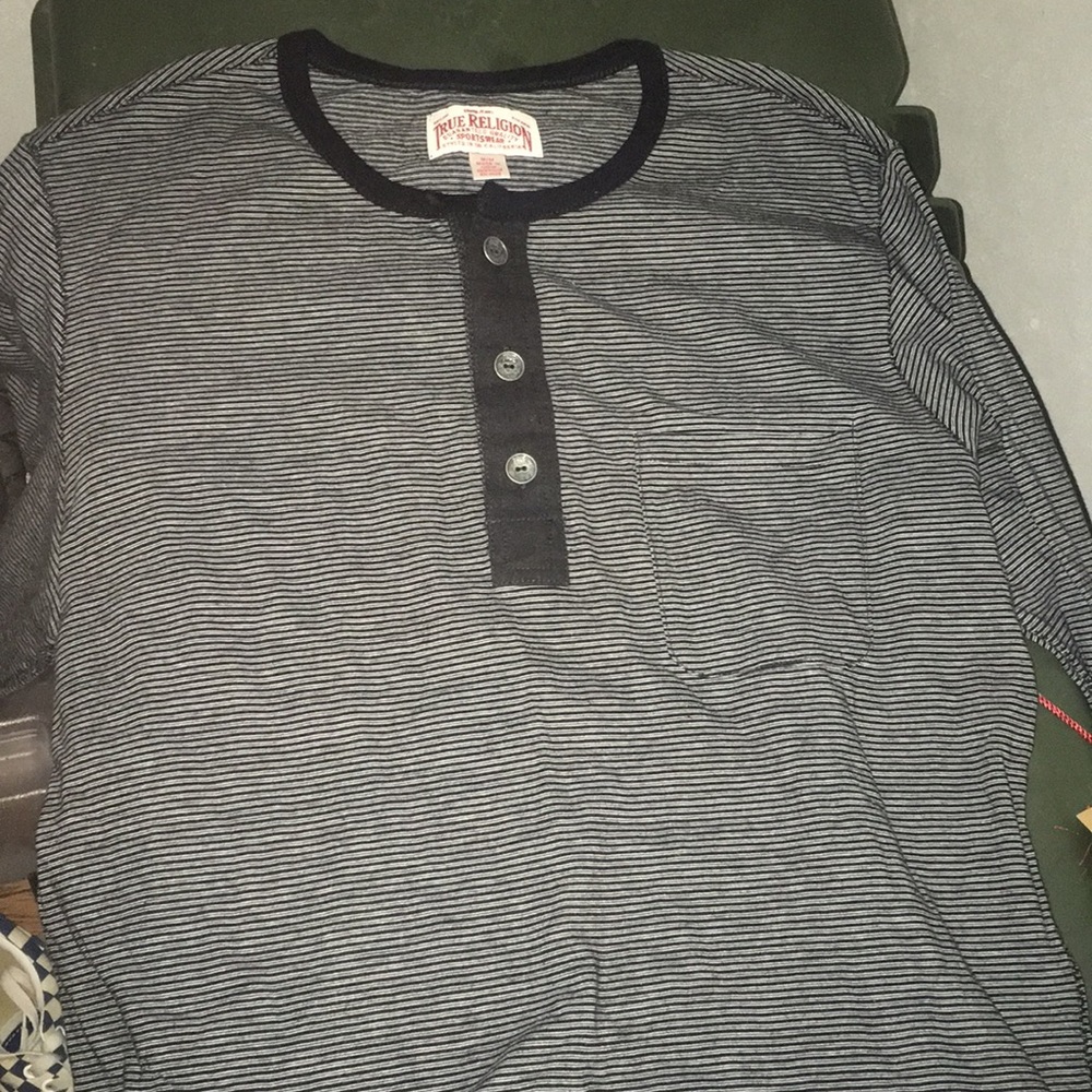 True religion shirt ❗️❗️